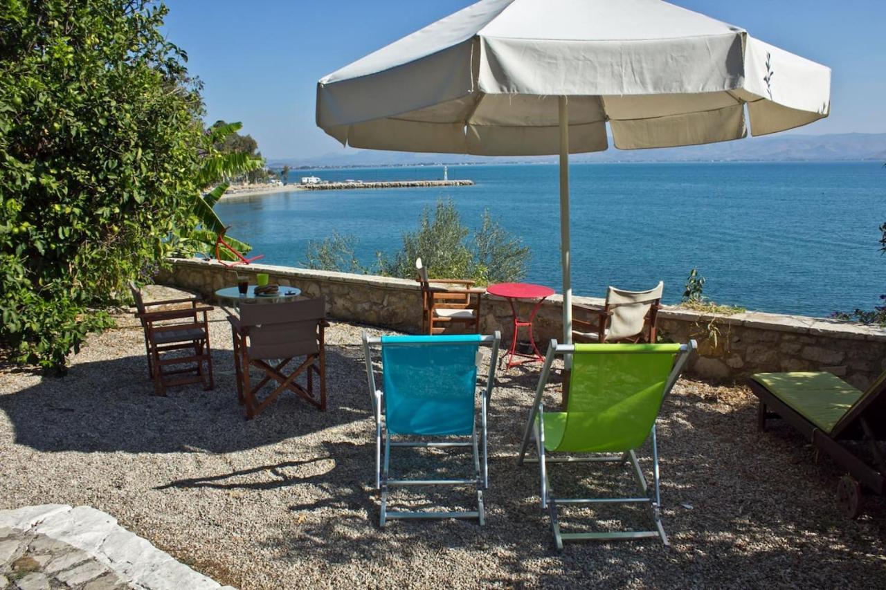 Kiveri 1876 Traditional Seafront Cottage エクステリア 写真